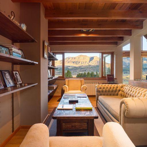 Casona Del Alto Hotel San Martín de los Andes Eksteriør billede