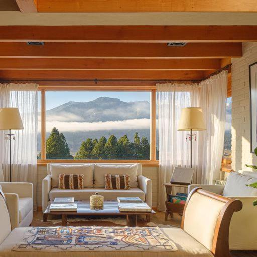 Casona Del Alto Hotel San Martín de los Andes Eksteriør billede