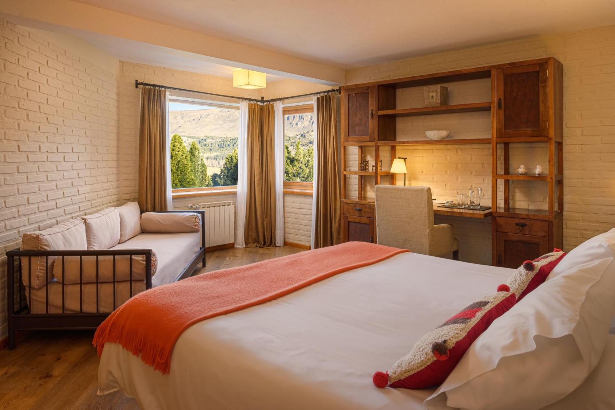 Casona Del Alto Hotel San Martín de los Andes Eksteriør billede