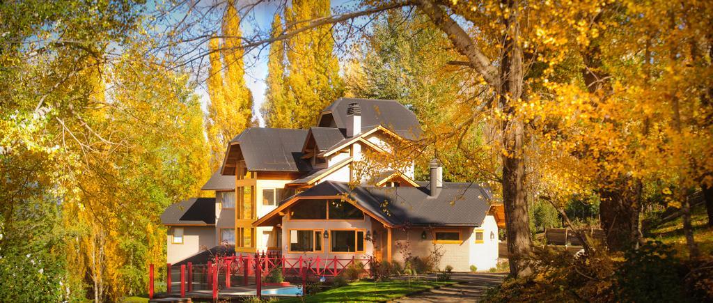 Casona Del Alto Hotel San Martín de los Andes Eksteriør billede