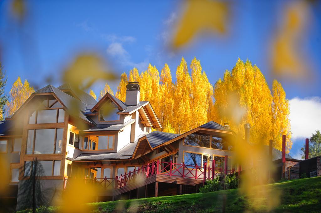 Casona Del Alto Hotel San Martín de los Andes Eksteriør billede